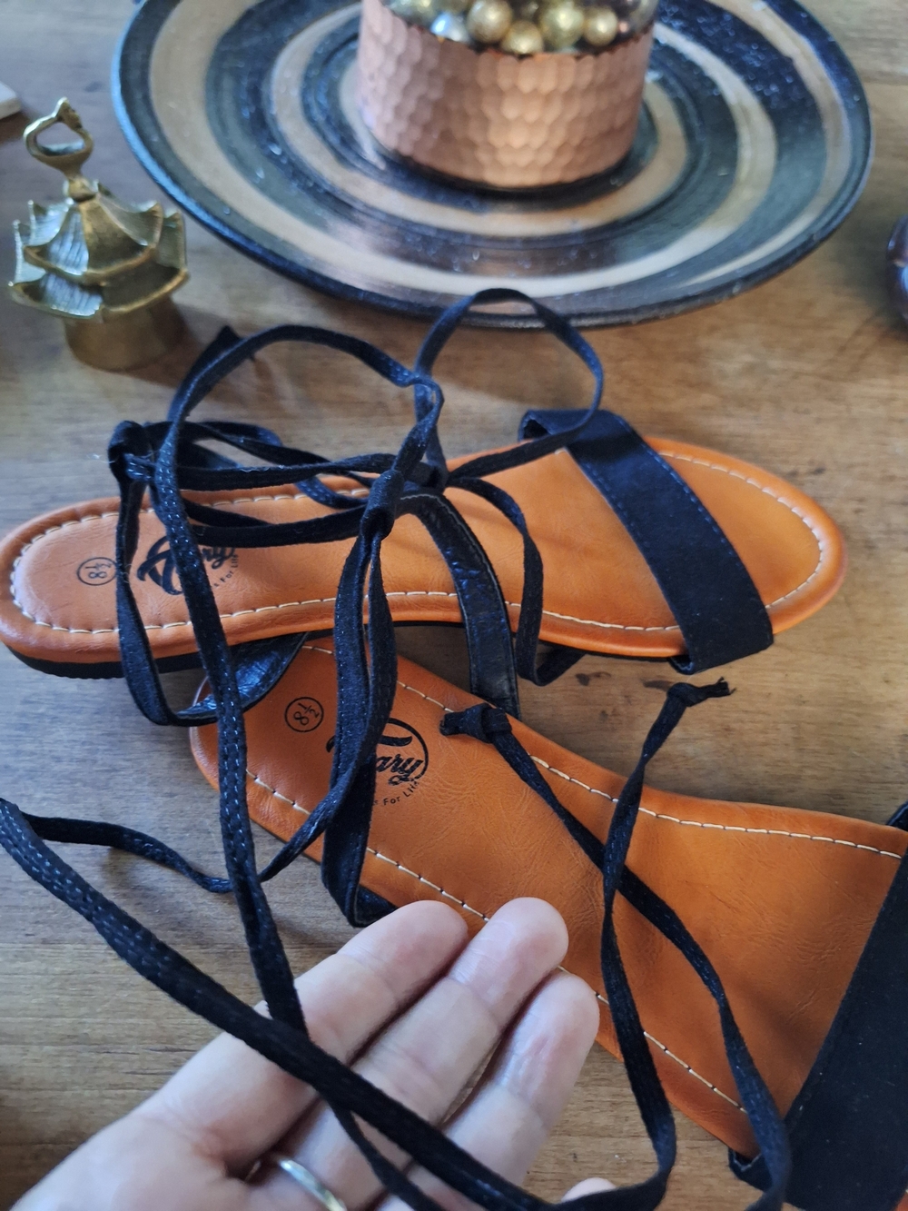 NEW Trary Lace Up Ankle Wrap Flat Sandals Black Size 8.5
